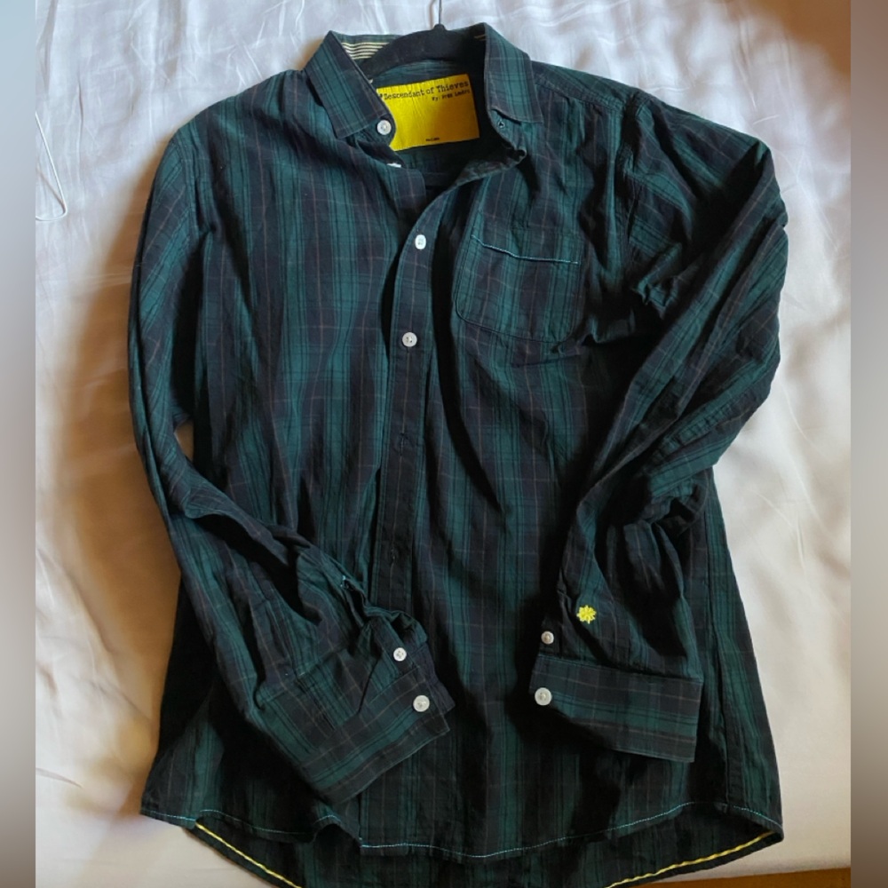 Green Casual Button Down Shirt with Plaid Pattern